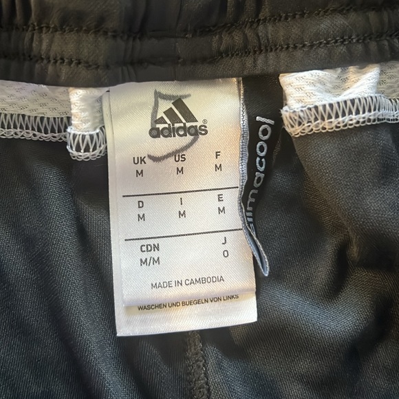 LA Galaxy Team-Issued Shorts - Picture 4 of 7